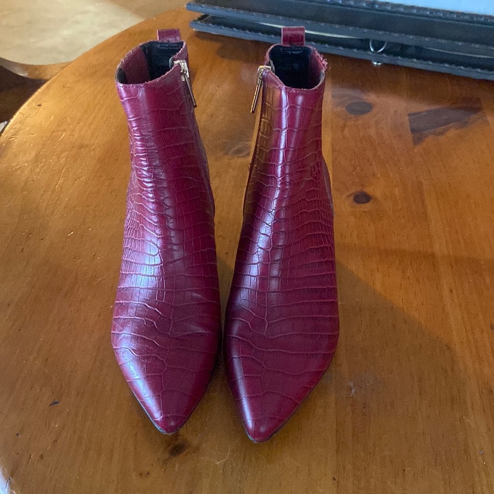 Size 6 Red Ankle Booties with scale pattern